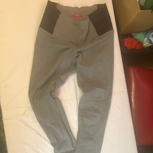 Guess Gray Knitwear leggings stretch band comfortable and cute